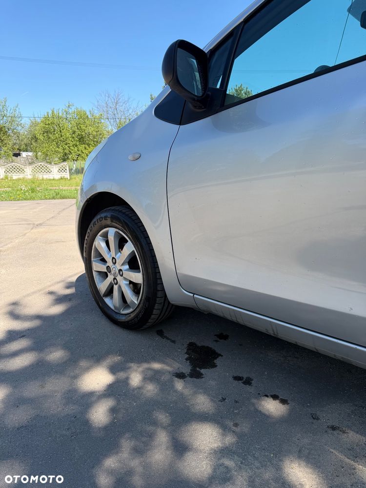 Toyota Yaris 1.3 Luna A/C - 13