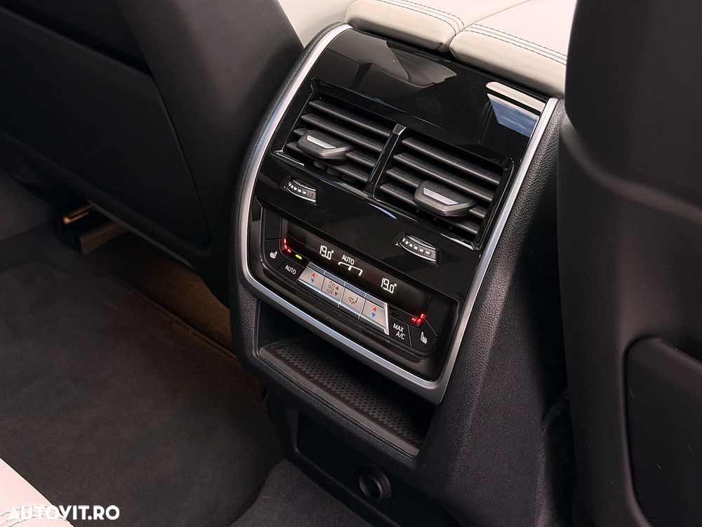 BMW X6 M Competition - 30