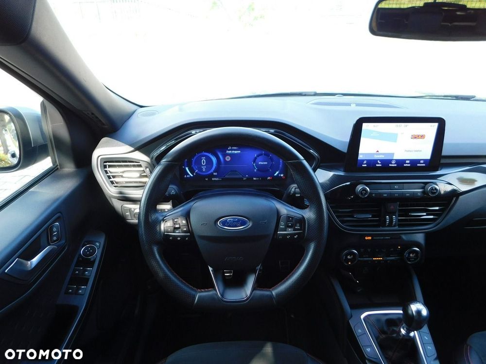 Ford Kuga - 16