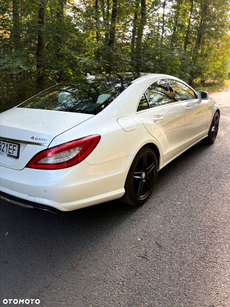 Mercedes-Benz CLS - 12