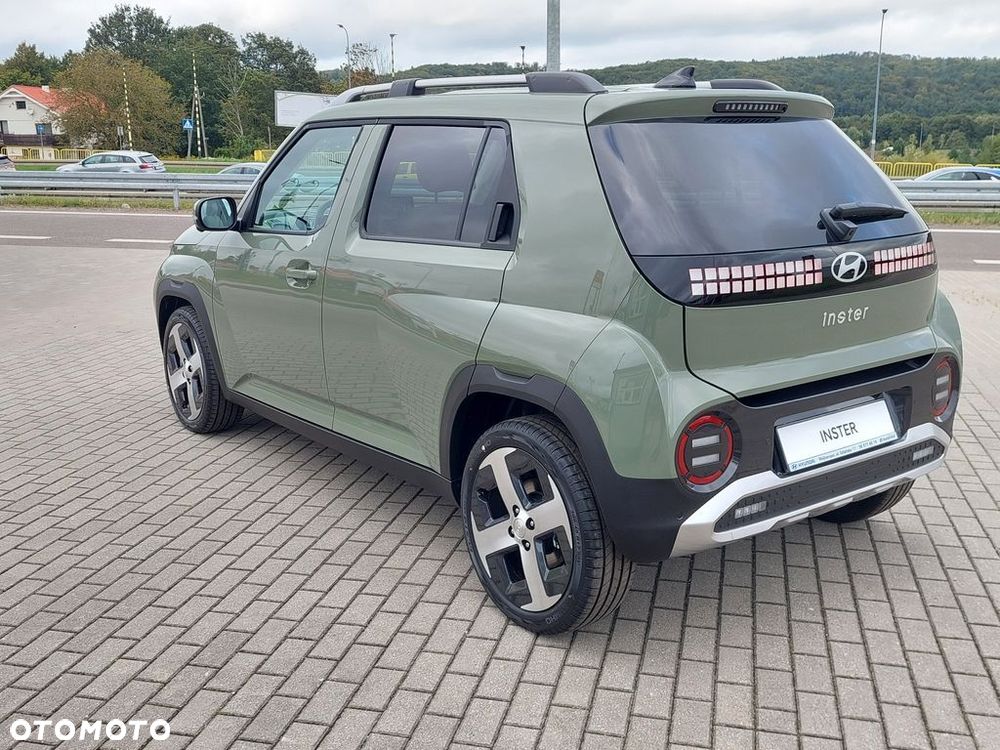 Hyundai Inster - 26
