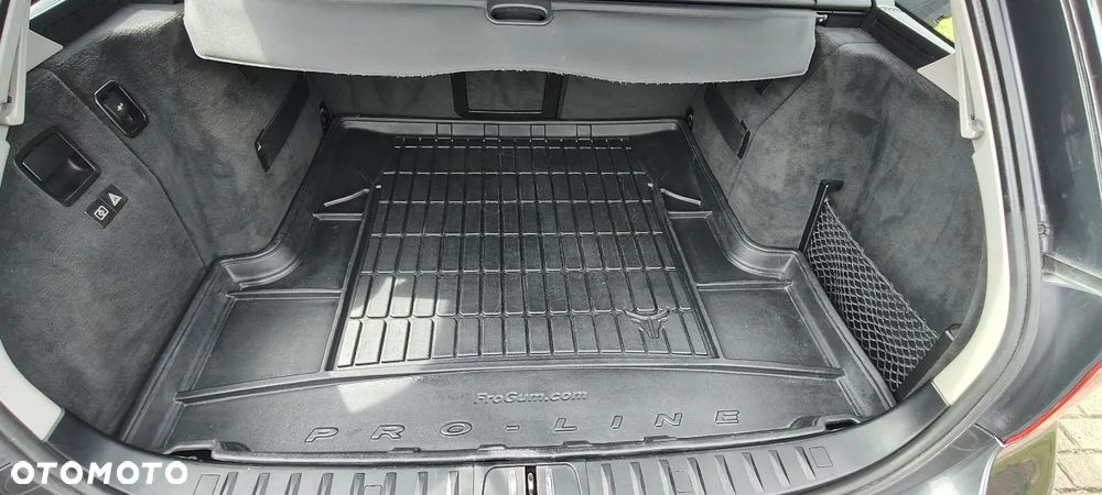 BMW Seria 3 318d - 17