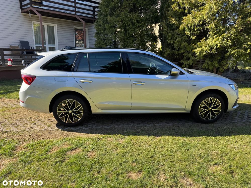 Skoda Octavia 2.0 TDI DSG Clever - 25