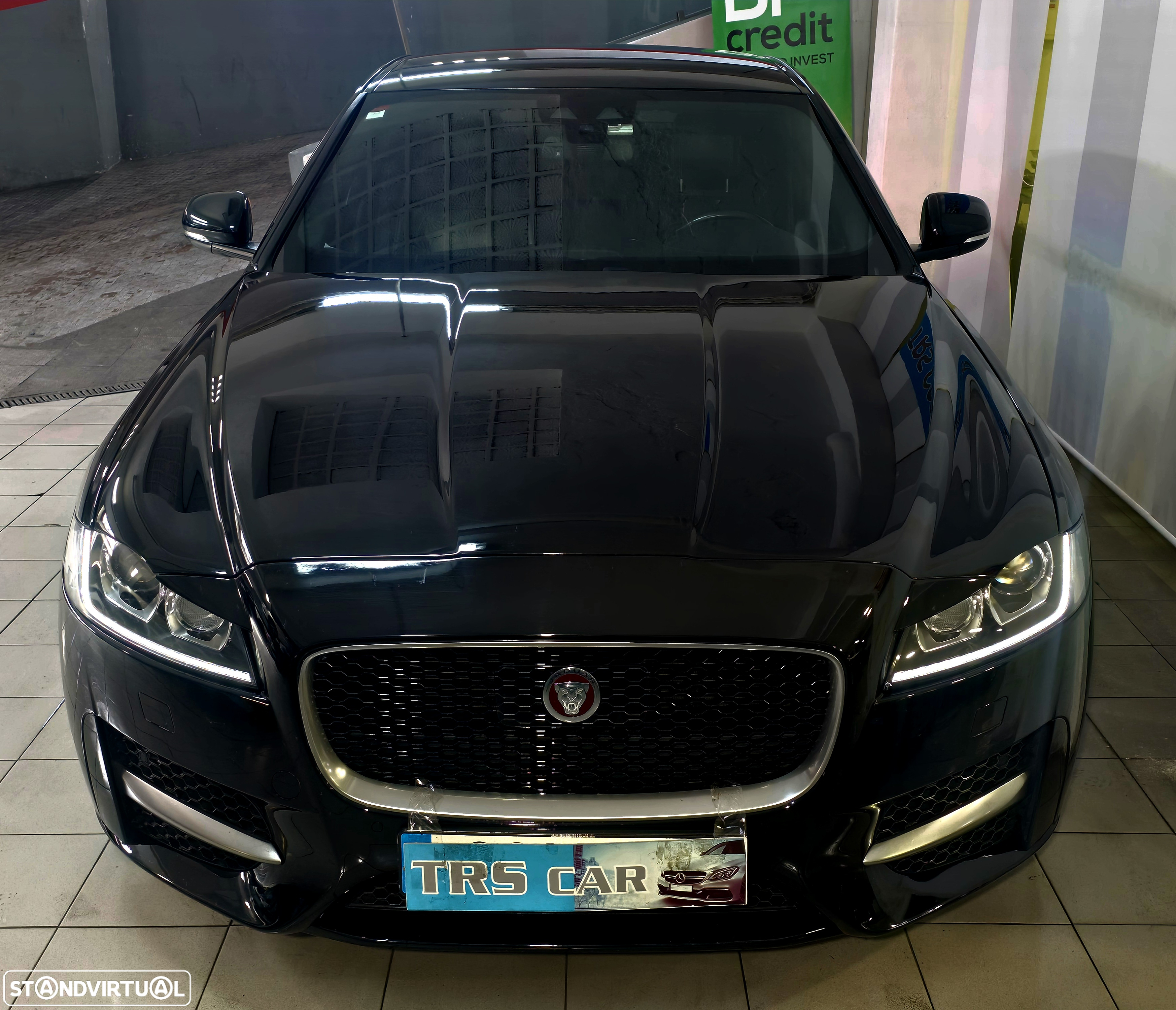 Jaguar XF 2.0 D R-Sport Aut. - 2