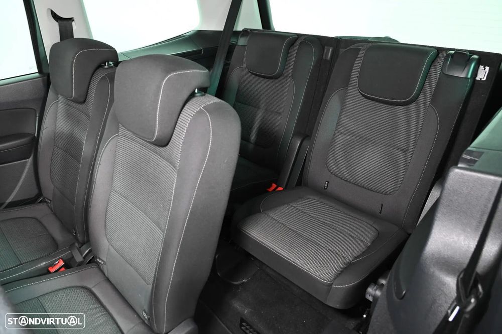 VW Sharan 2.0 TDI Confortline - 31