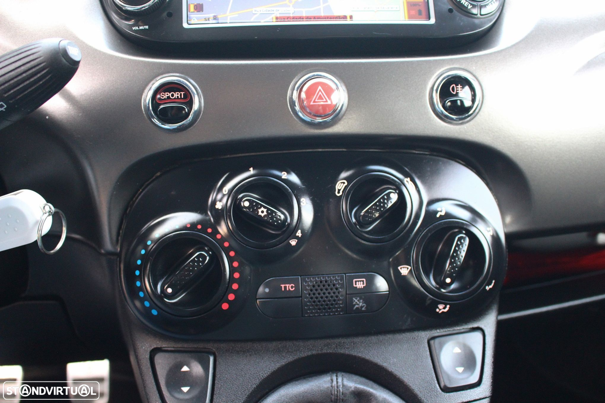 Abarth 595 1.4 T-Jet Custom - 22