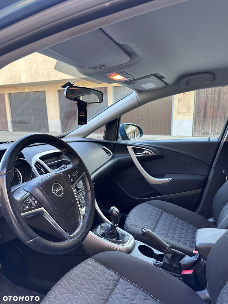 Opel Astra 1.4 T Active - 11