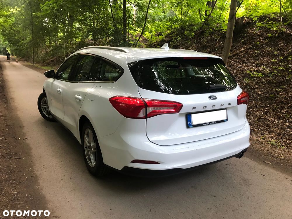 Ford Focus 1.5 EcoBlue Connected - 9