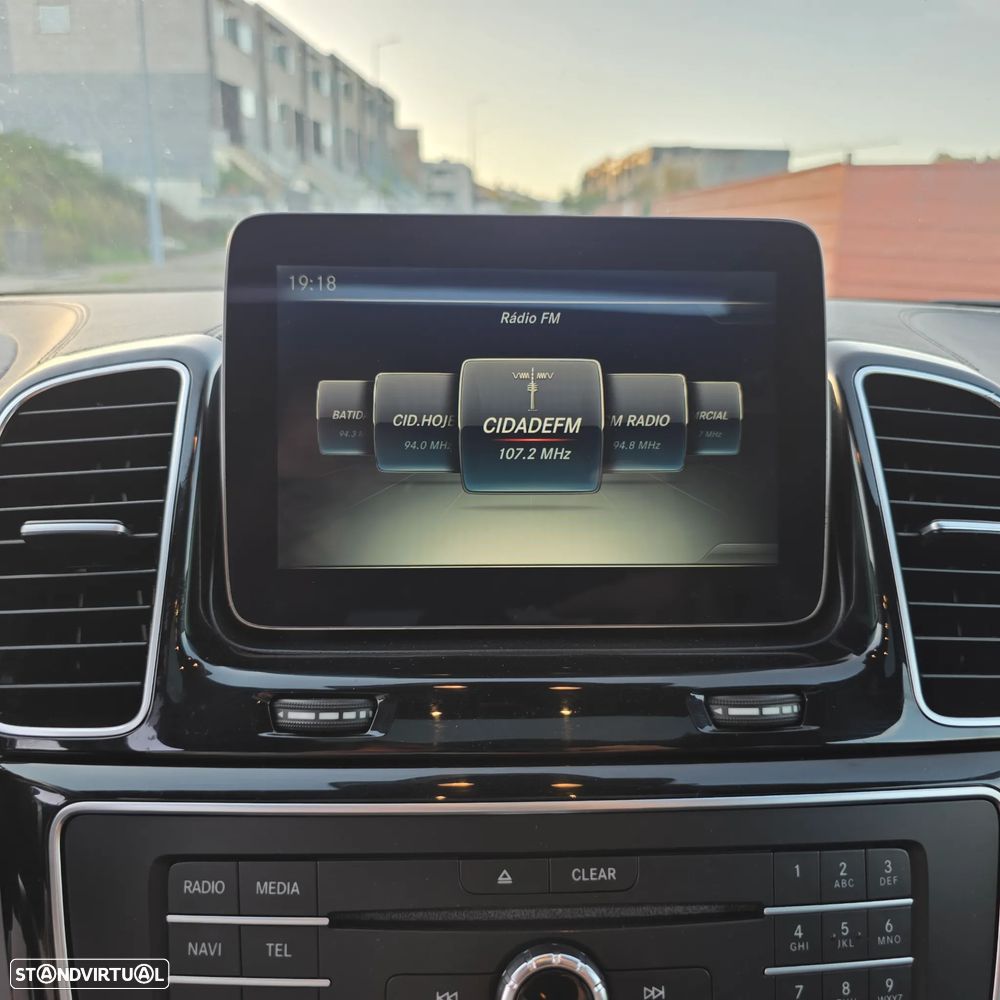 Mercedes-Benz GLS 350 d 4Matic 9G-TRONIC AMG Line - 16