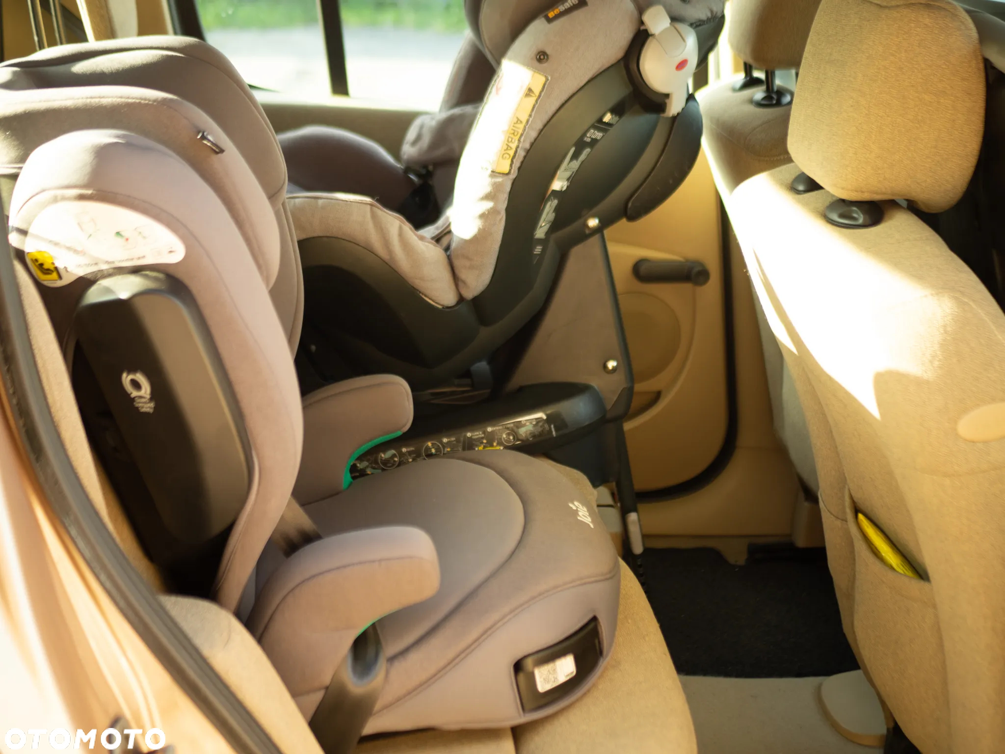 Renault Modus 1.6 16V ESP Privilege - 9
