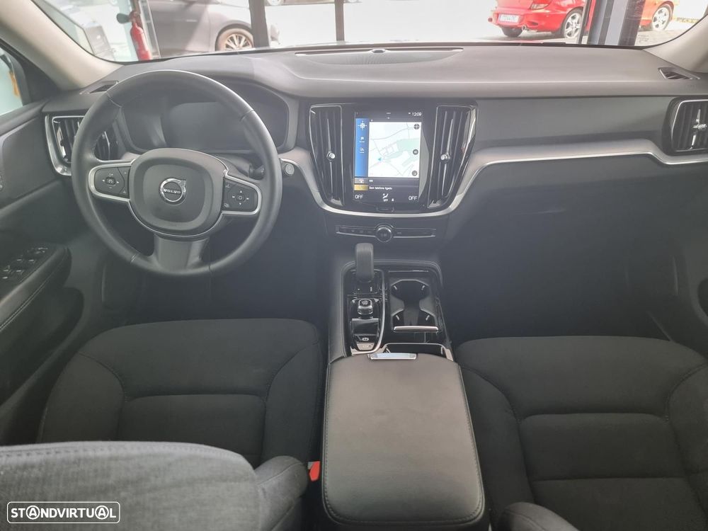 Volvo V60 2.0 T6 AWD TE Inscription Expression - 43