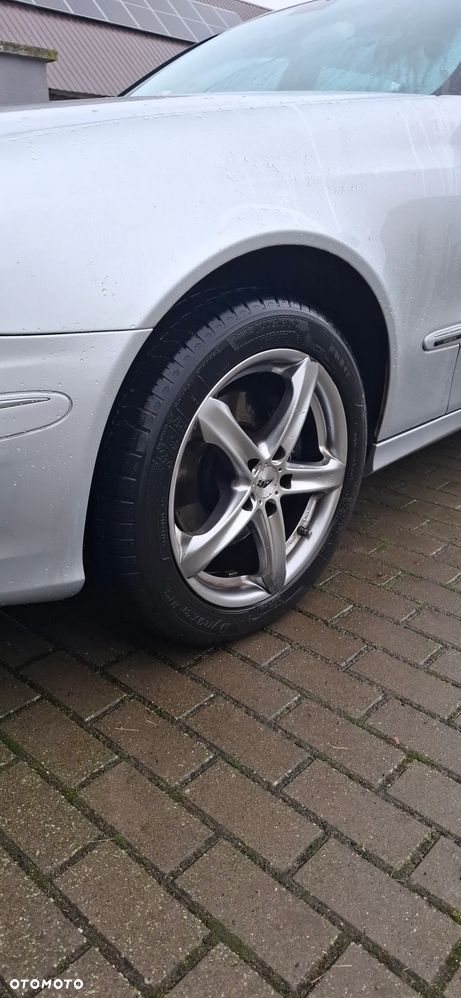 Mercedes-Benz Klasa E 320 CDI 4-Matic Avantgarde - 5