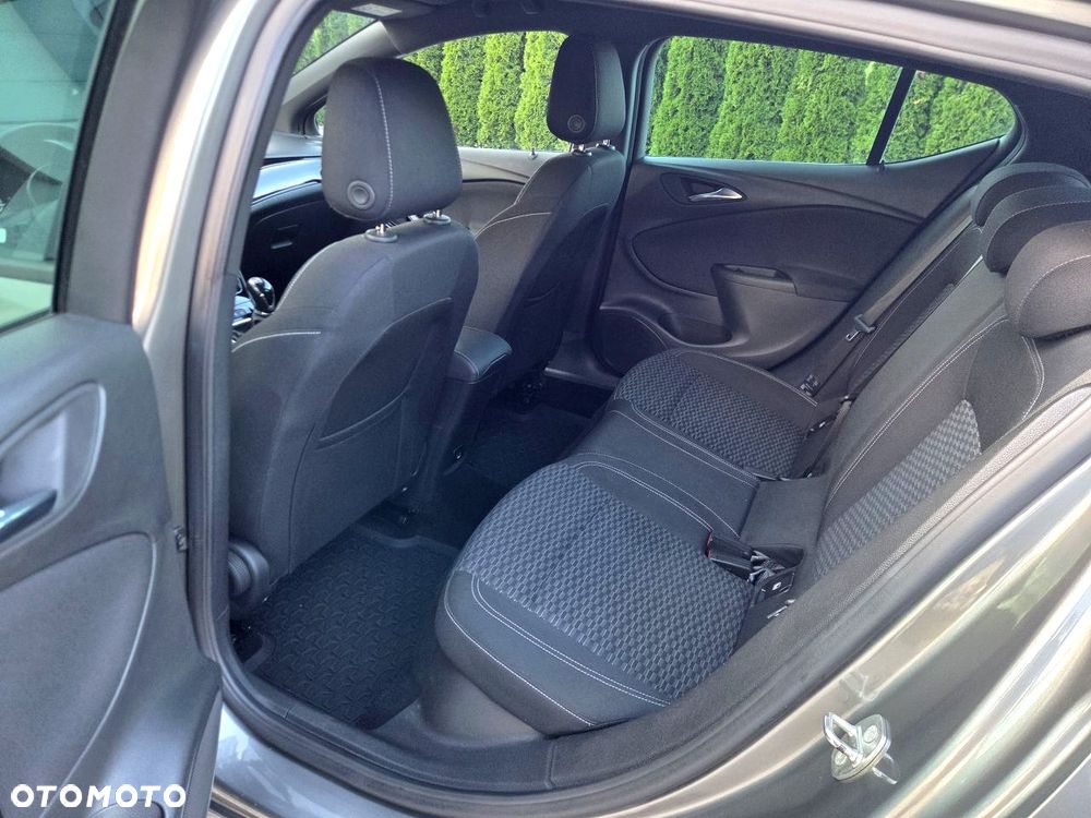 Opel Astra - 20