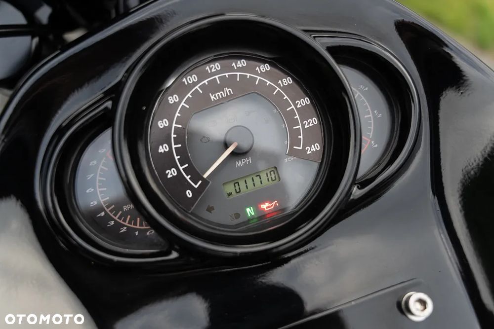 Harley-Davidson V-Rod Night Rod - 8