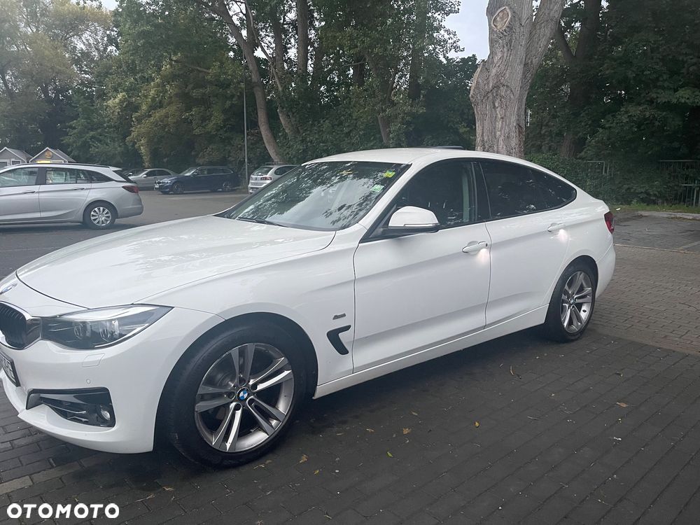 BMW 3GT 320i Sport Line sport - 10