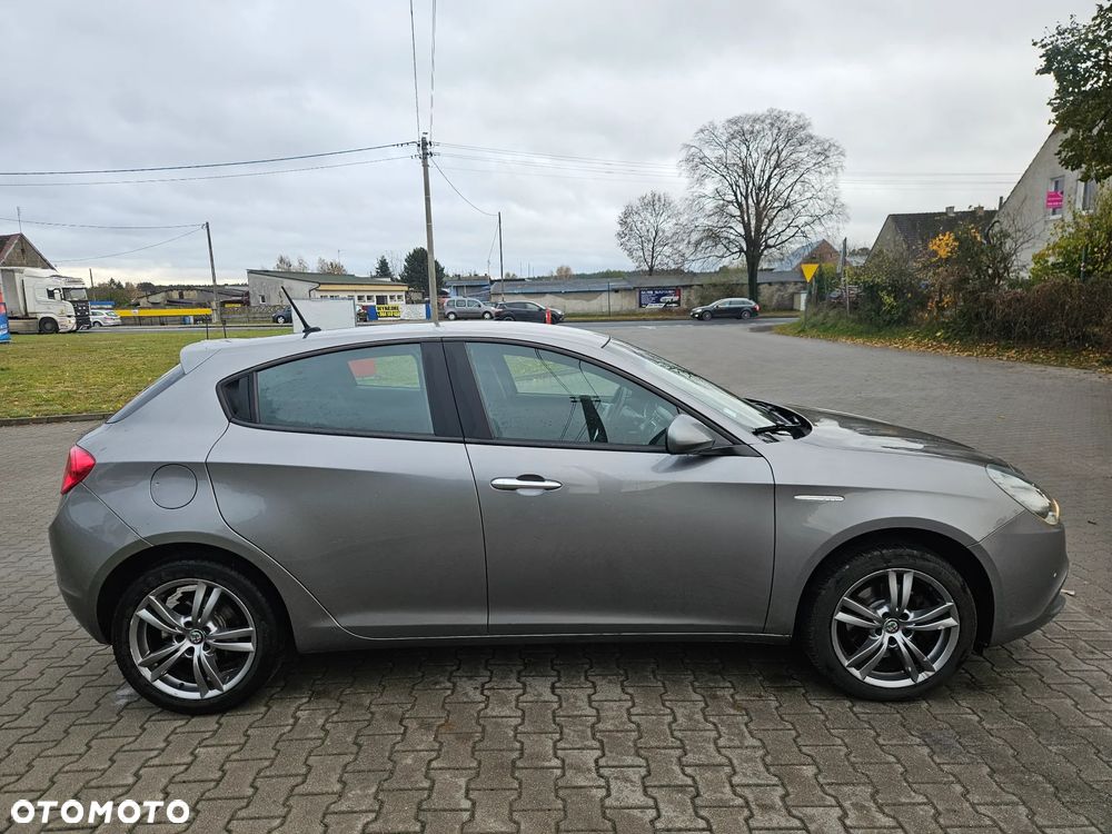 Alfa Romeo Giulietta - 6