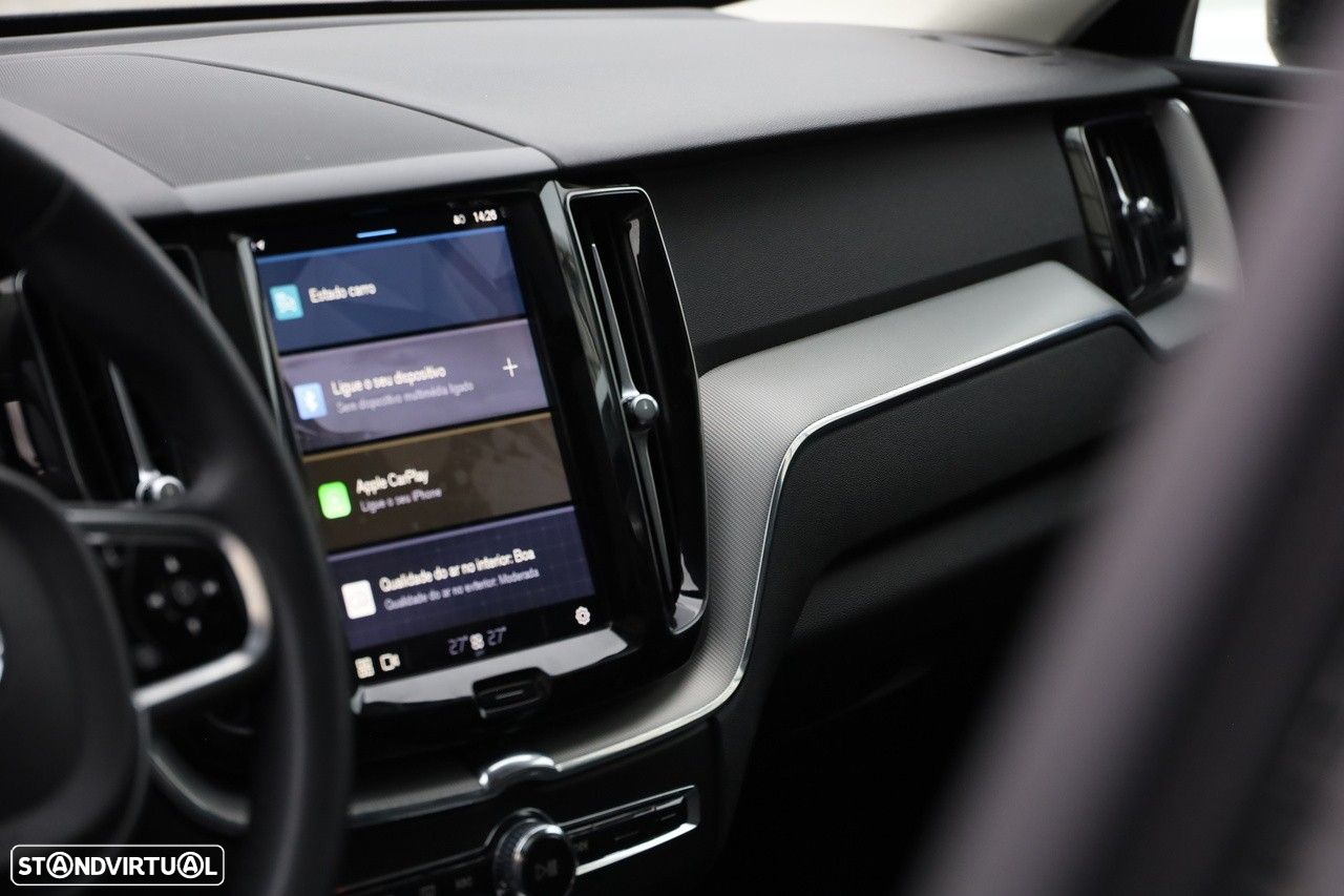Volvo XC 60 2.0 T6 PHEV Plus Dark AWD - 12