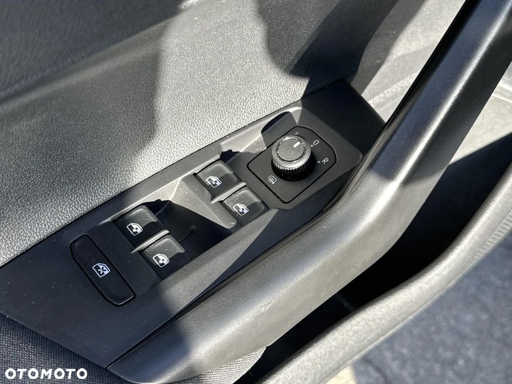 Volkswagen Polo 1.0 TSI Trendline - 10