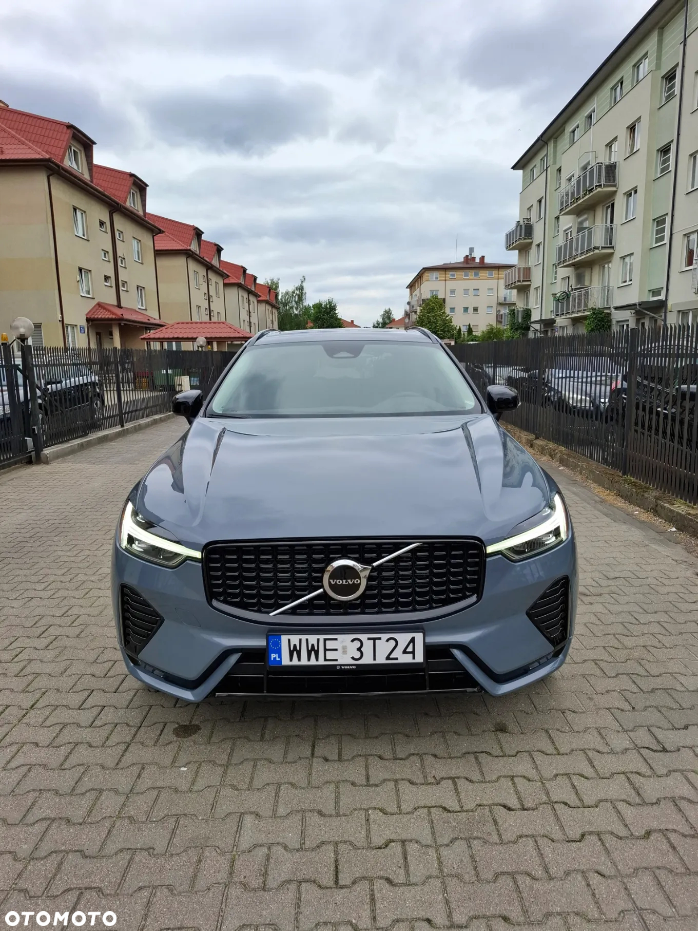 Volvo XC 60 B5 B AWD Core - 17
