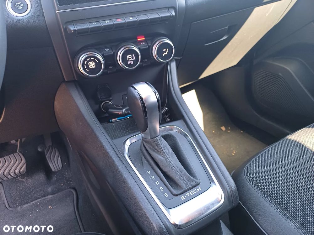 Renault Captur E-TECH Full Hybrid 145 TECHNO - 10