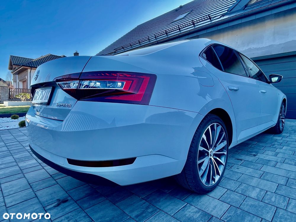 Skoda Superb 2.0 TDI L&K DSG - 11