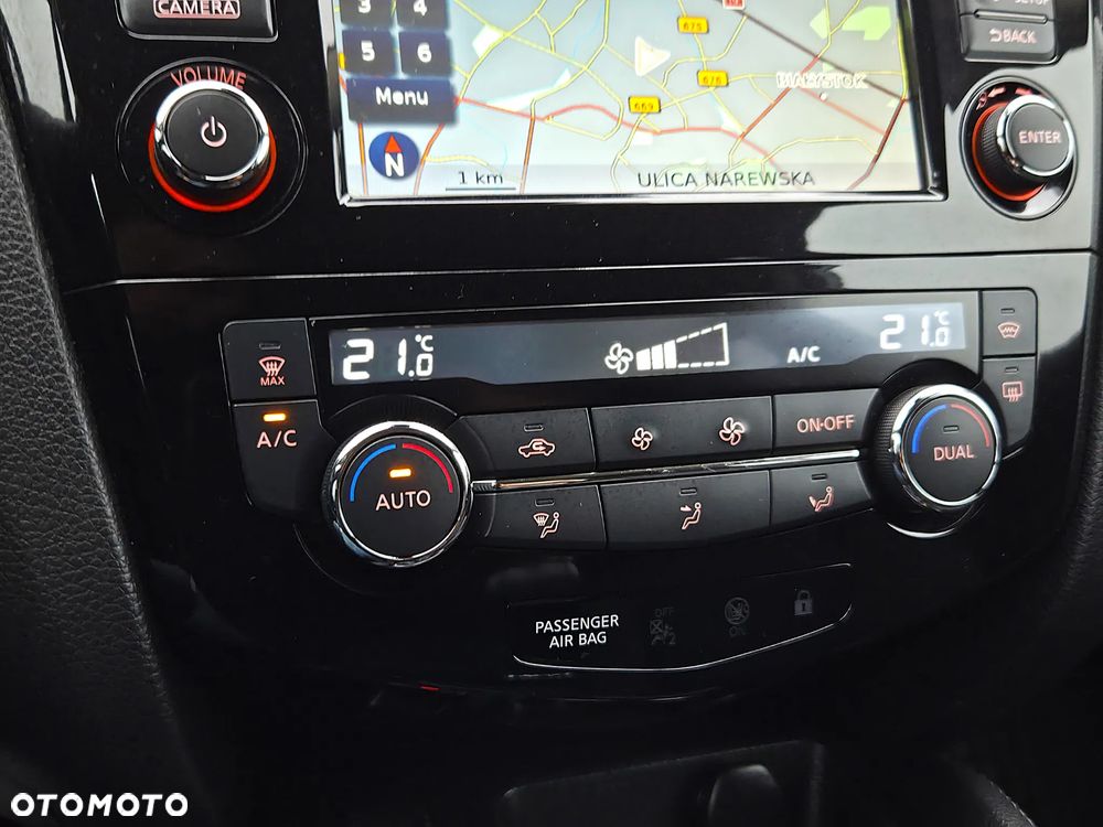 Nissan Qashqai 1.6 DIG-T N-Connecta - 20