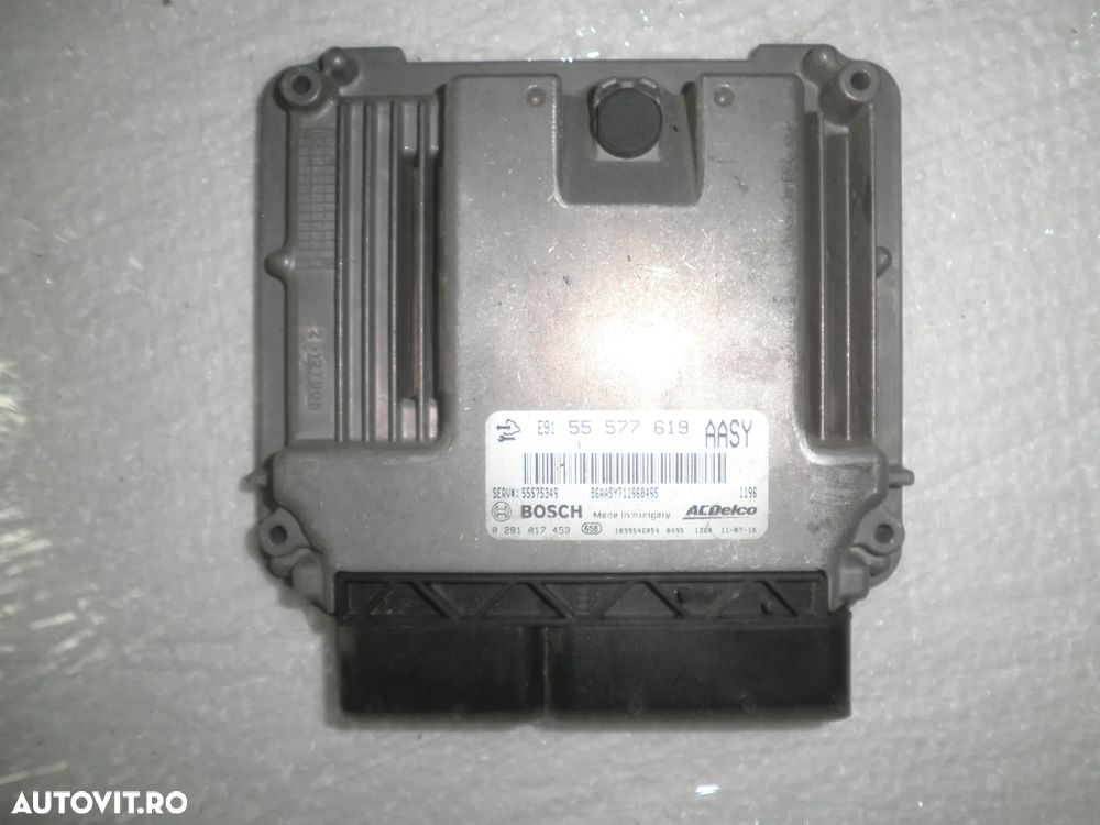 ECU / calculator motor Opel Insignia 2.0 CDTI 55577619 0281017453 - 1
