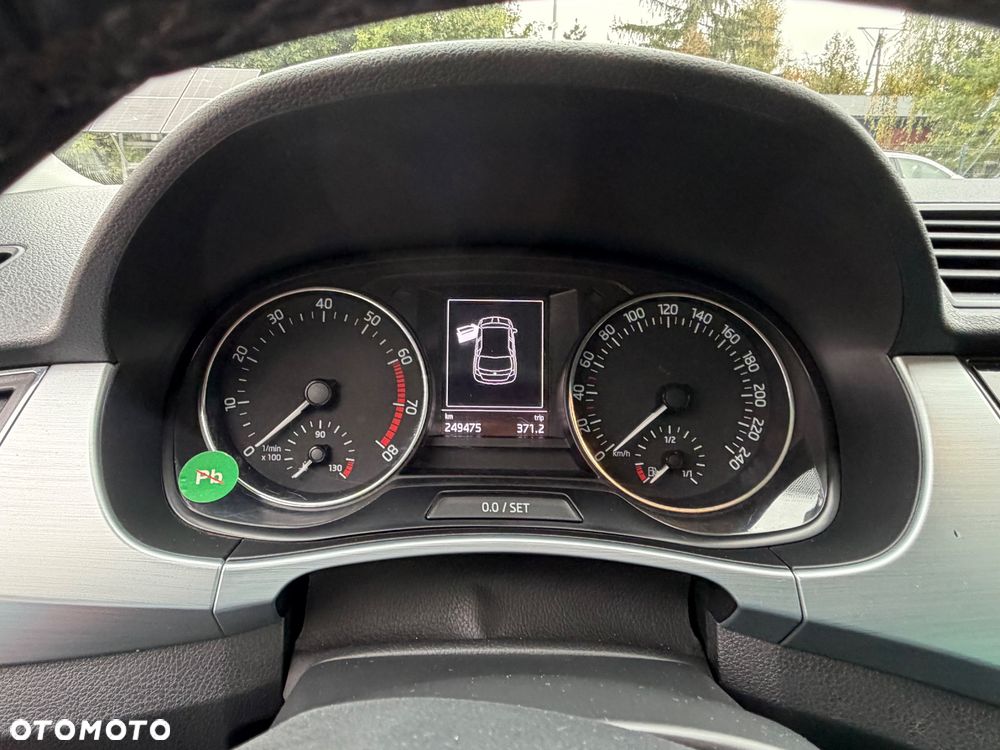 Skoda Fabia 1.0 Ambition - 16