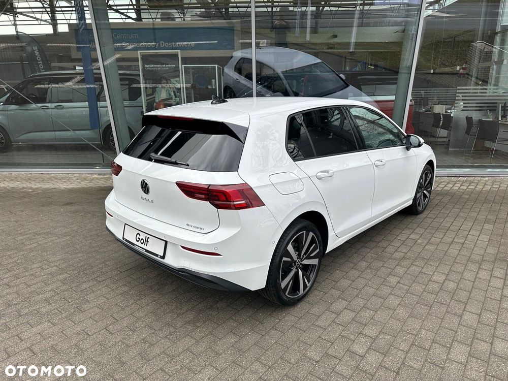 Volkswagen Golf 1.5 TSI EHybrid PHEV 150kW Life Plus DSG - 8