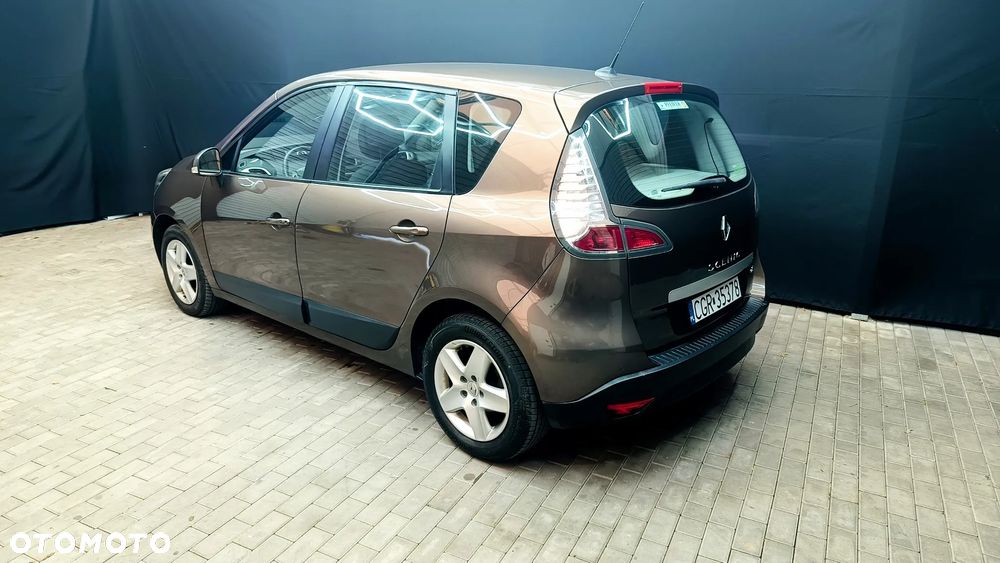 Renault Scenic - 12