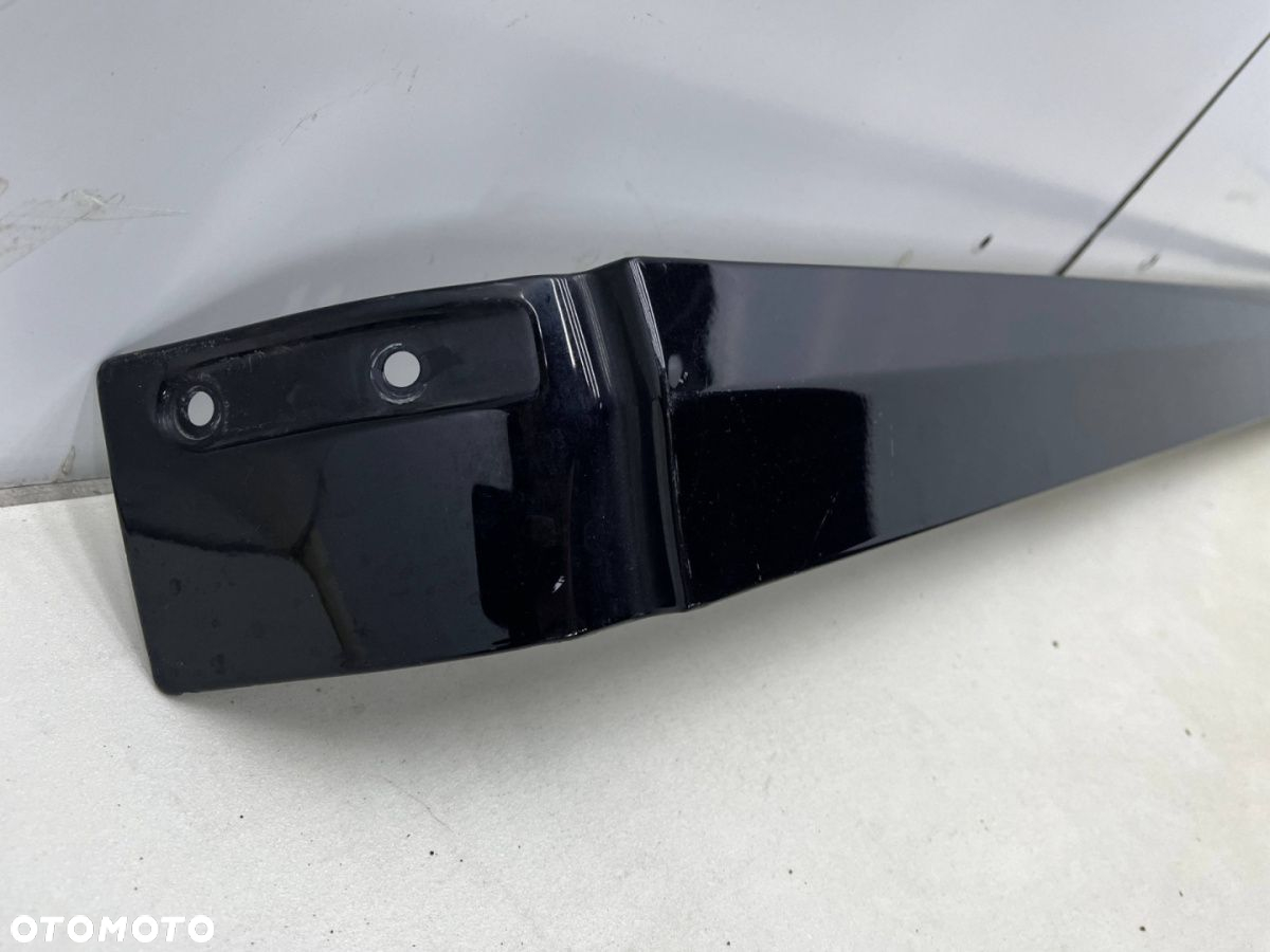 Listwa Mercedes Vito w447 14r- lewa boczna nakładka błotnika maskownica prowadnicy drzwi przesuwnych - 2