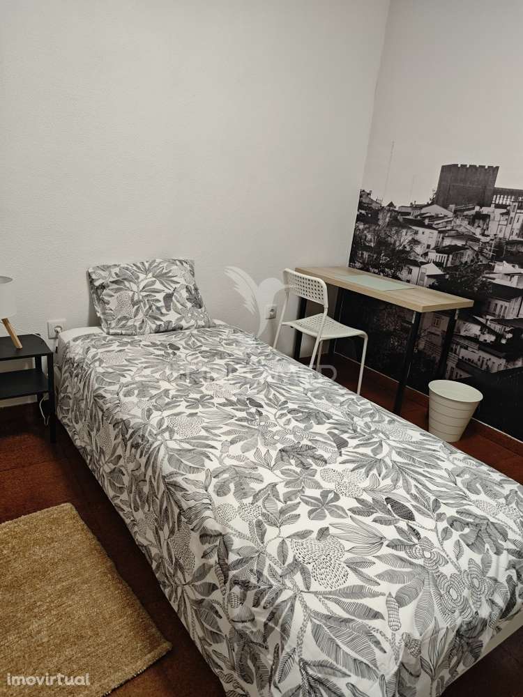 Quartos para Arrendamento – Centro de Portalegre (junto ao Castelo) - Grande imagem: 5/15