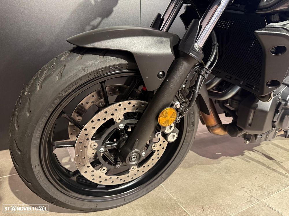Yamaha MT-07 - 7