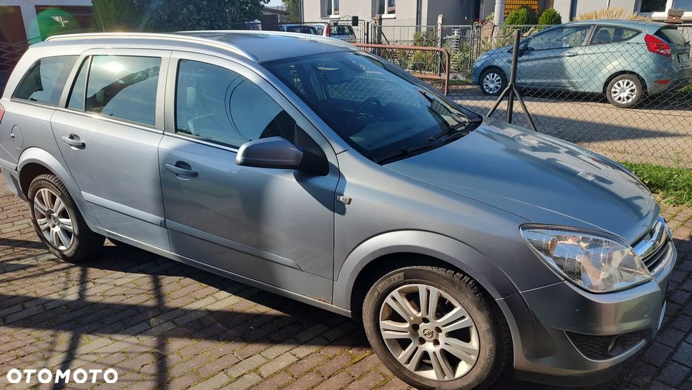 Opel Astra - 4