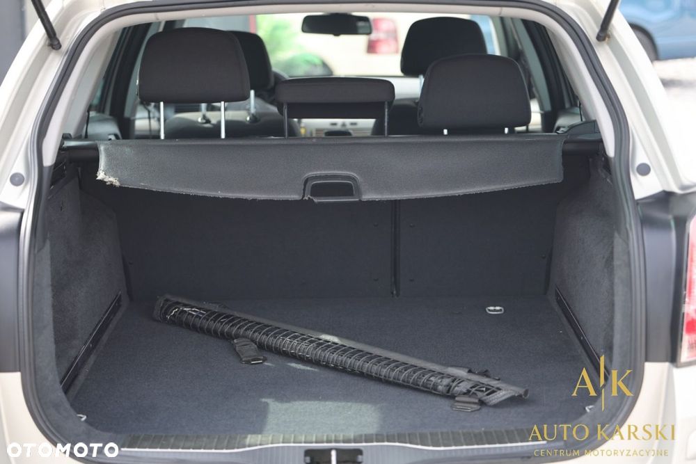 Opel Astra - 17