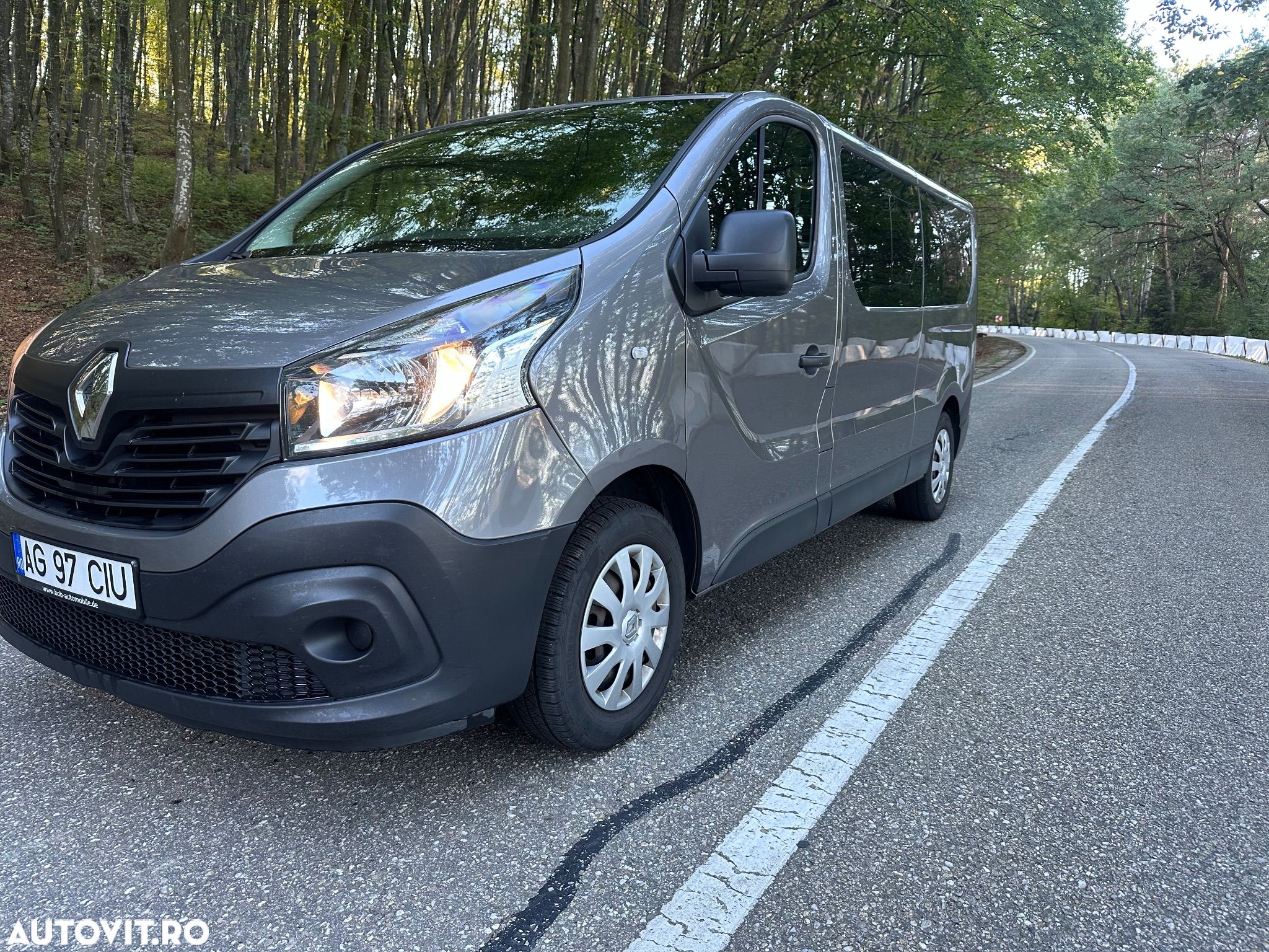 Renault Trafic ENERGY dCi 125 Combi Expression - 1