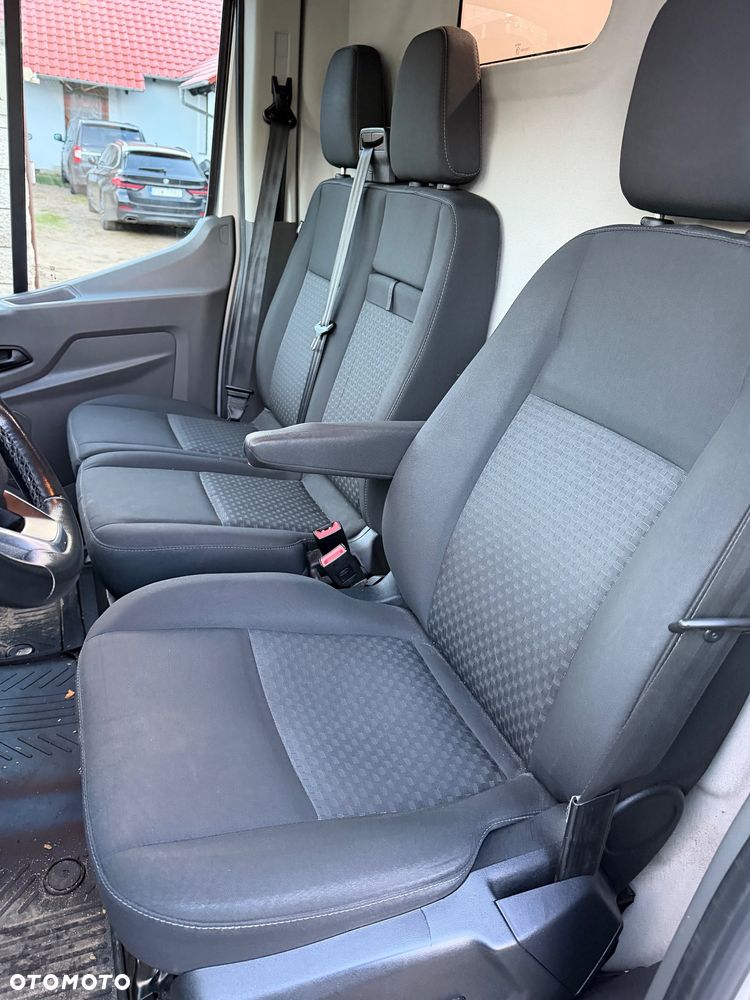 Ford Transit - 21