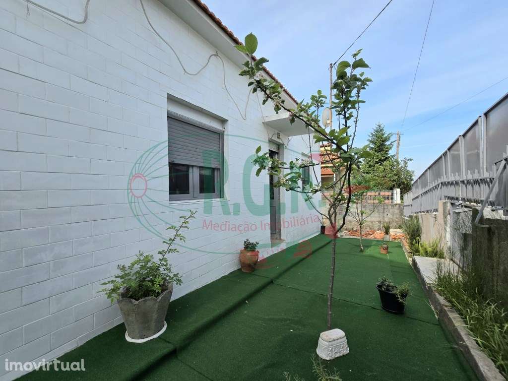 Casa Térrea T2 - São Cosme - Grande imagem: 3/36