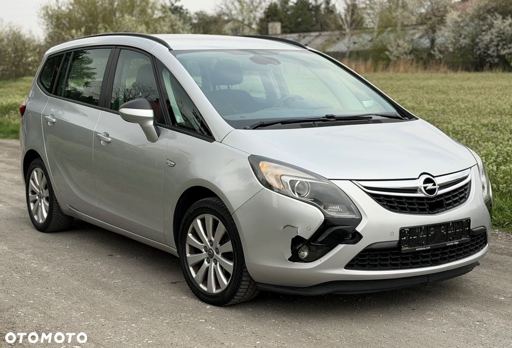 Opel Zafira 2.0 CDTI Cosmo - 4