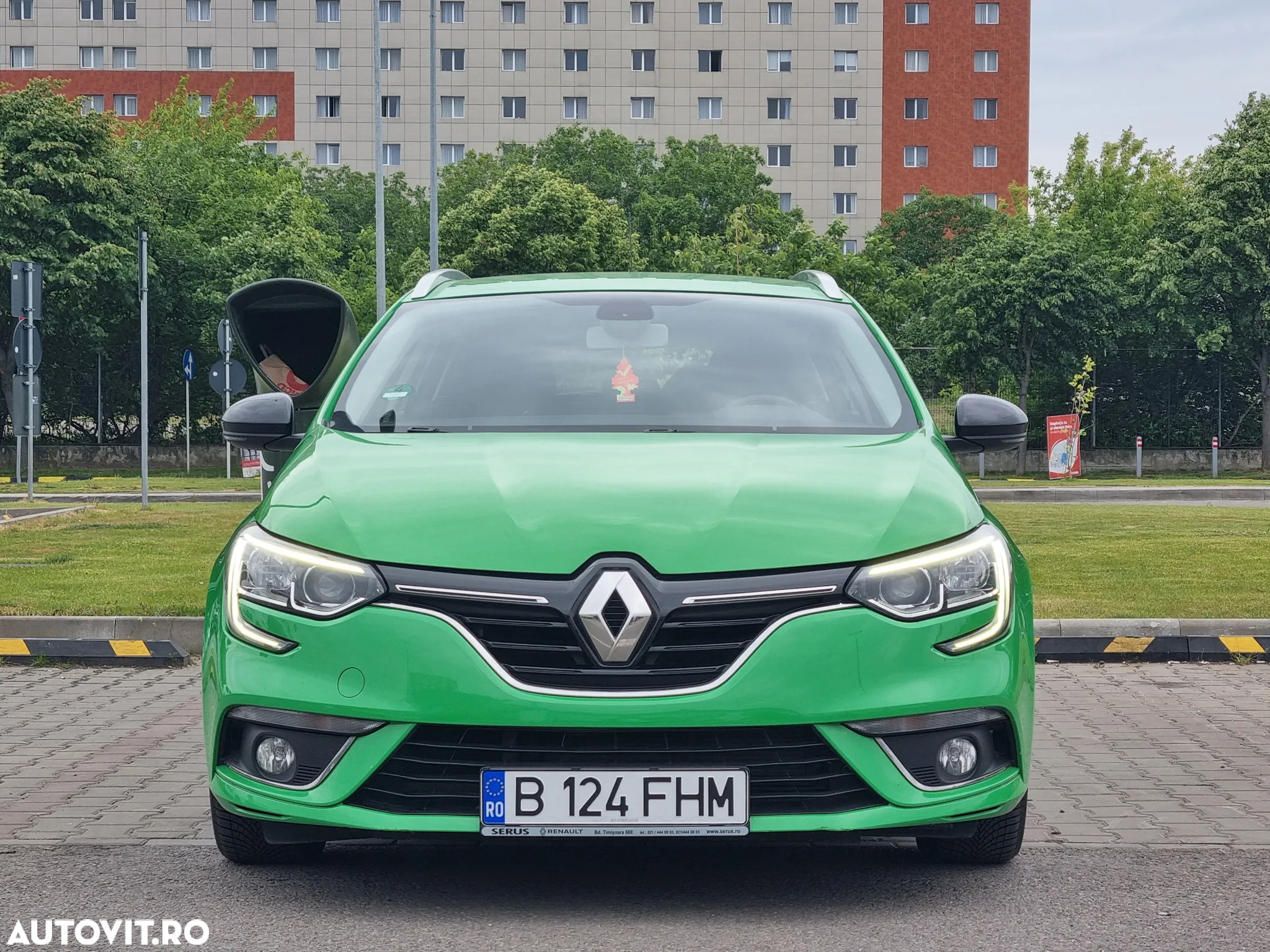 Renault Megane BLUE dCi 115 BUSINESS EDITION - 4
