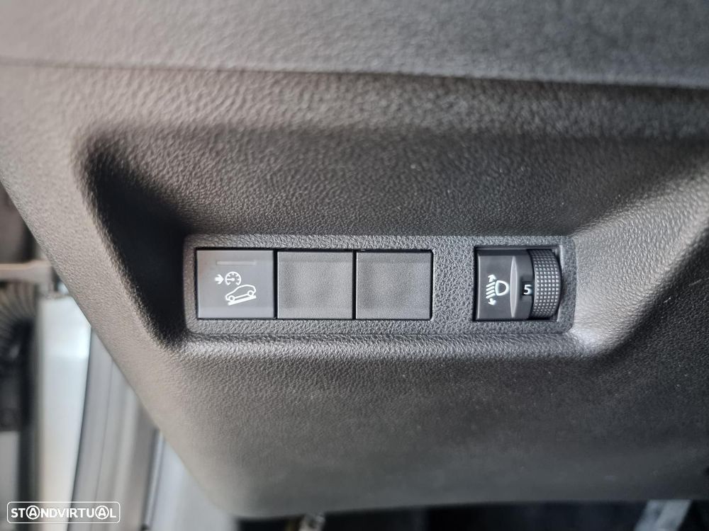 Jeep Avenger 54 kWh Altitude - 20