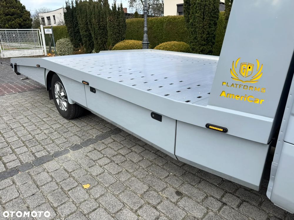 Iveco Daily 35-180 Hi-Matic - 37