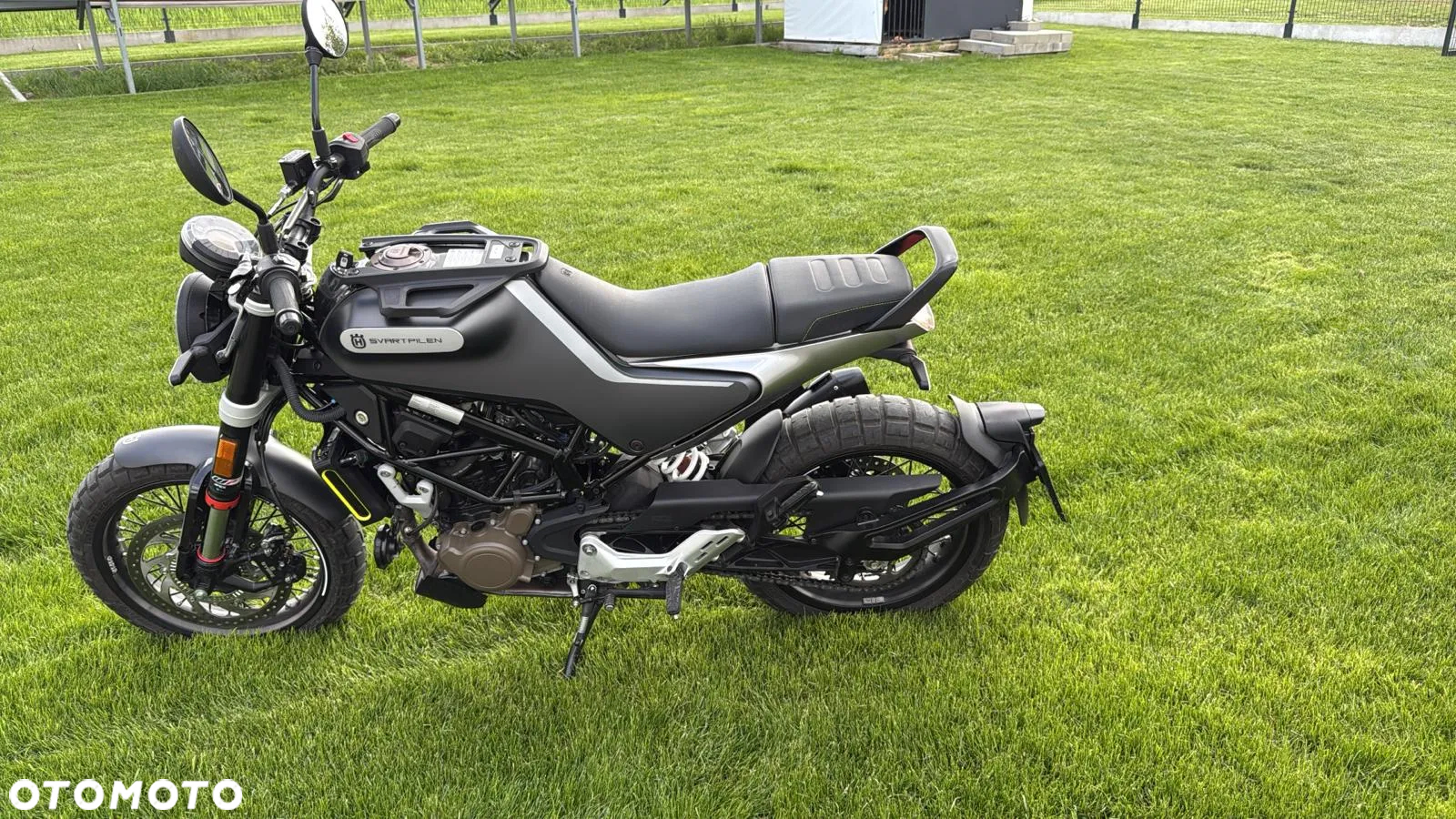 Husqvarna Svartpilen - 3