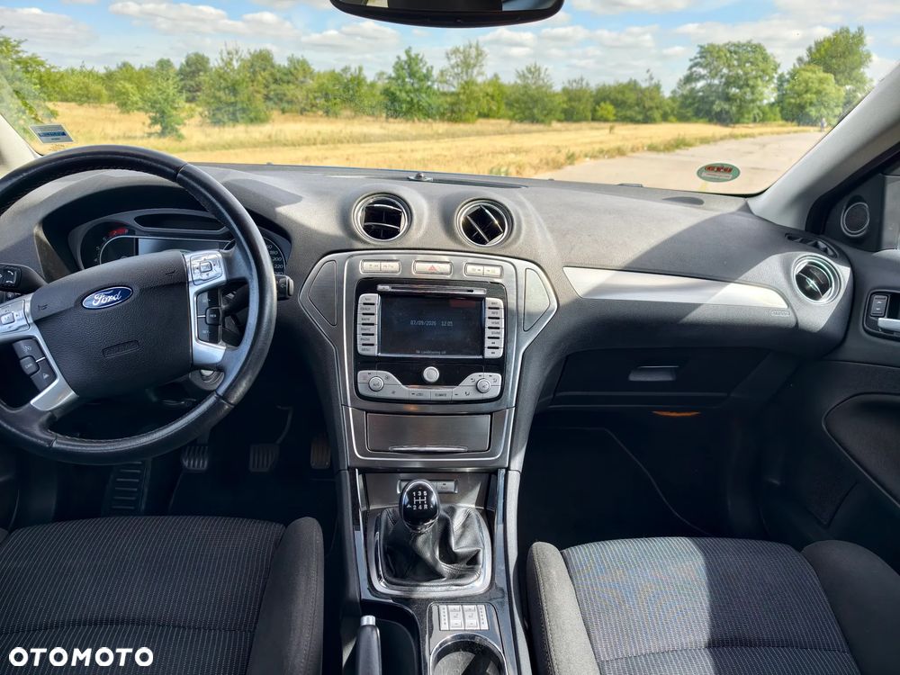 Ford Mondeo 2.0 Titanium X - 19