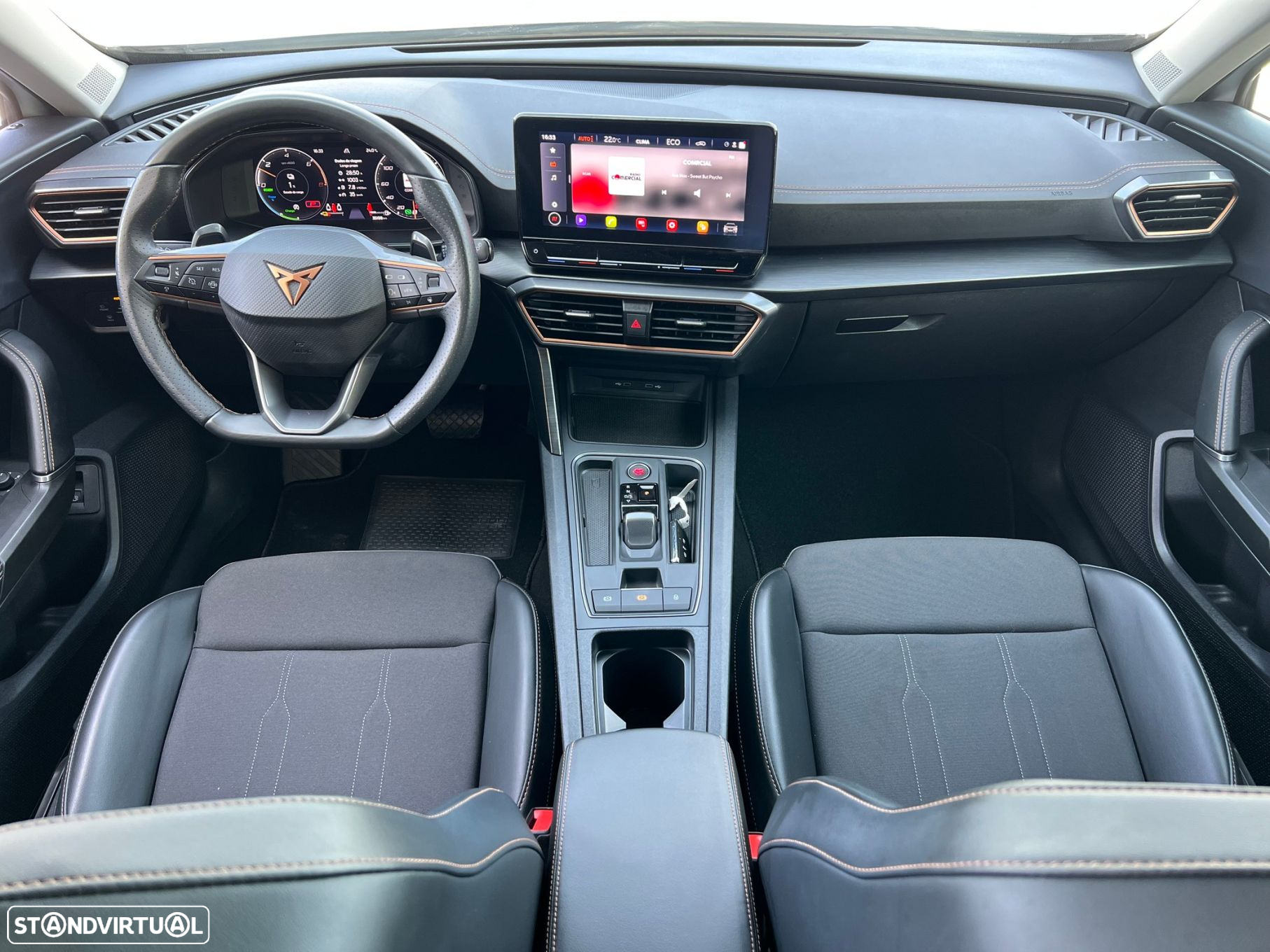 Cupra Formentor 1.4 e-Hybrid Plus DSG - 25