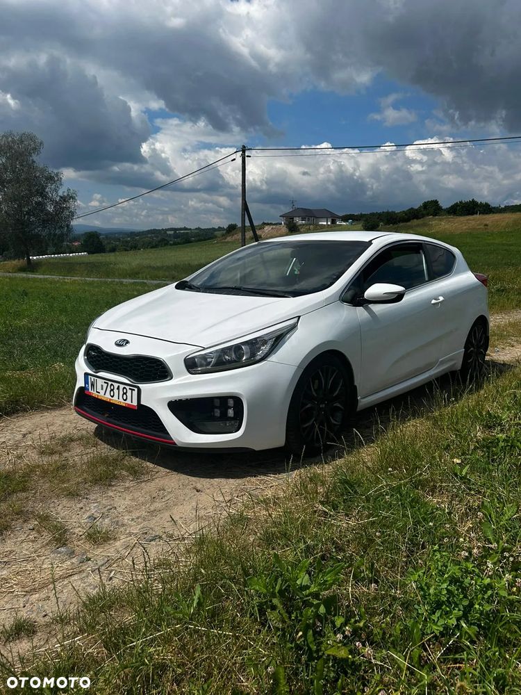 Kia Ceed - 6