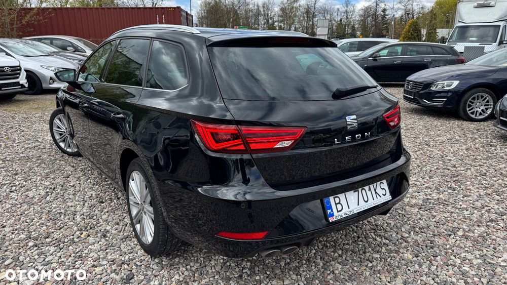 Seat Leon 2.0 TDI DPF Start&Stop DSG XCELLENCE - 10