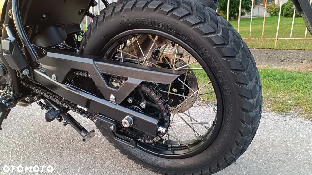 Royal Enfield Himalayan - 6