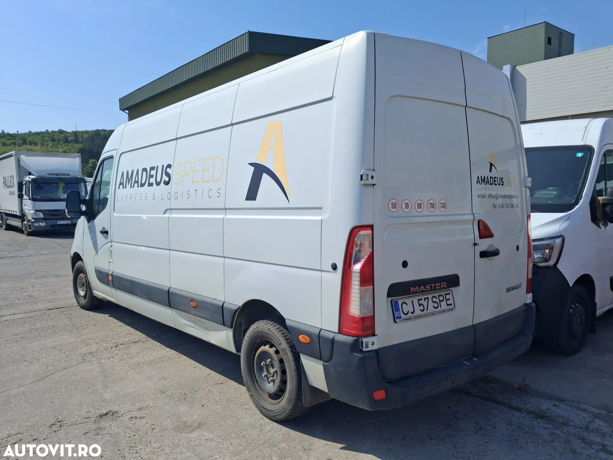 Renault Master Furgon - 2