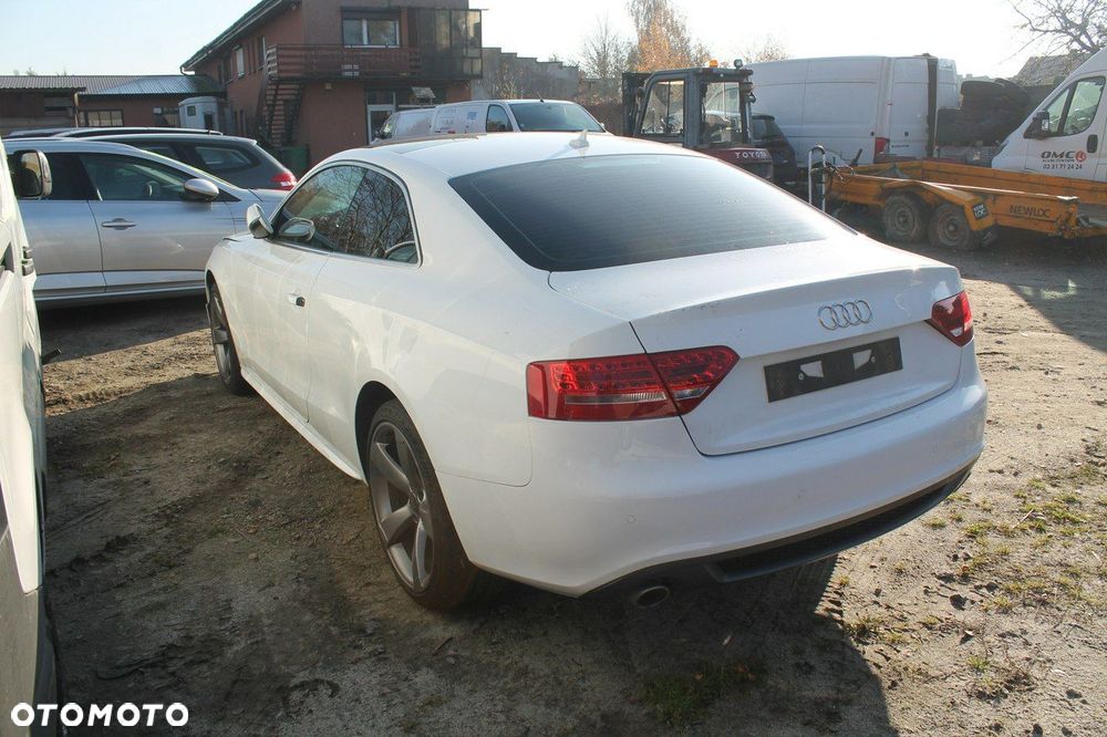 Audi A5 Coupé - 4